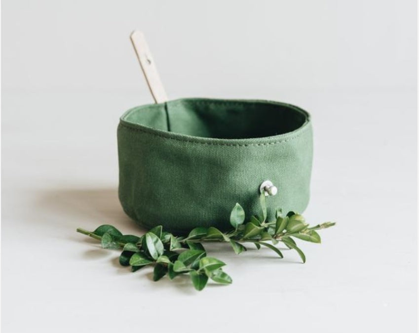 Pet Tableware Drinking Water & Feeding Bowl
