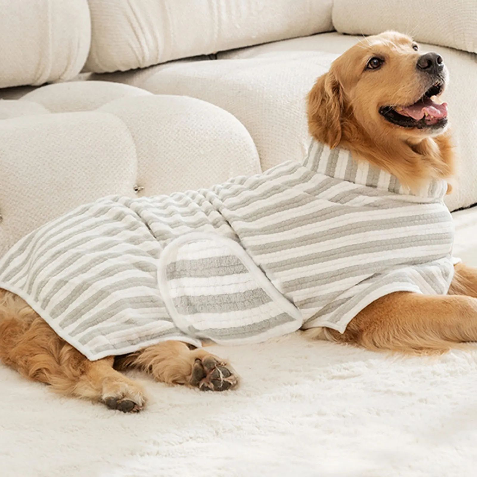 Ultra-Absorbent Dog Bath Towel Quick-Dry, Thickened for All Sizes