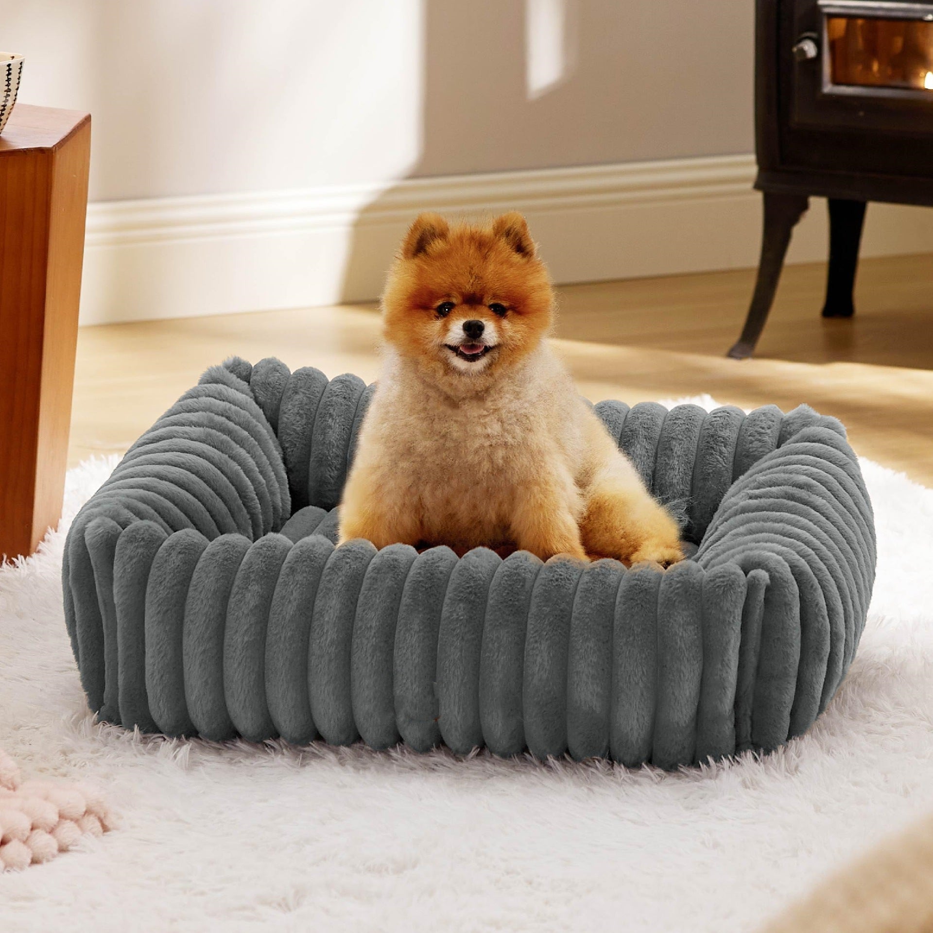 Doghouse Cathouse All-season Warm Plush Pet Bed