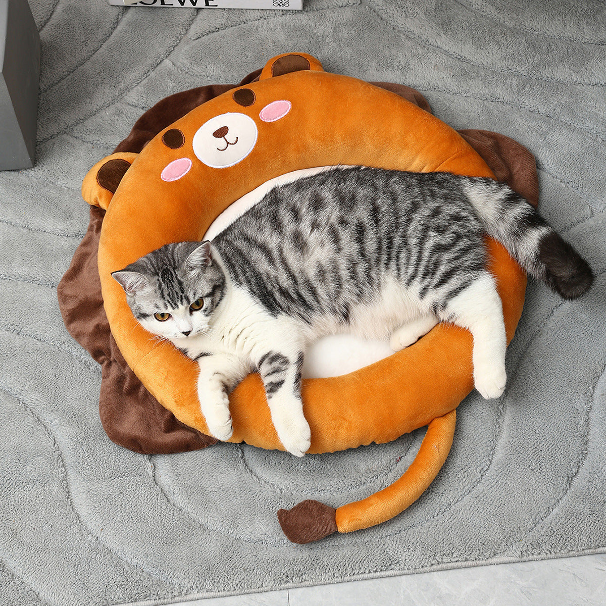 Pet Cat Kennel Soft And Comfortable Bed